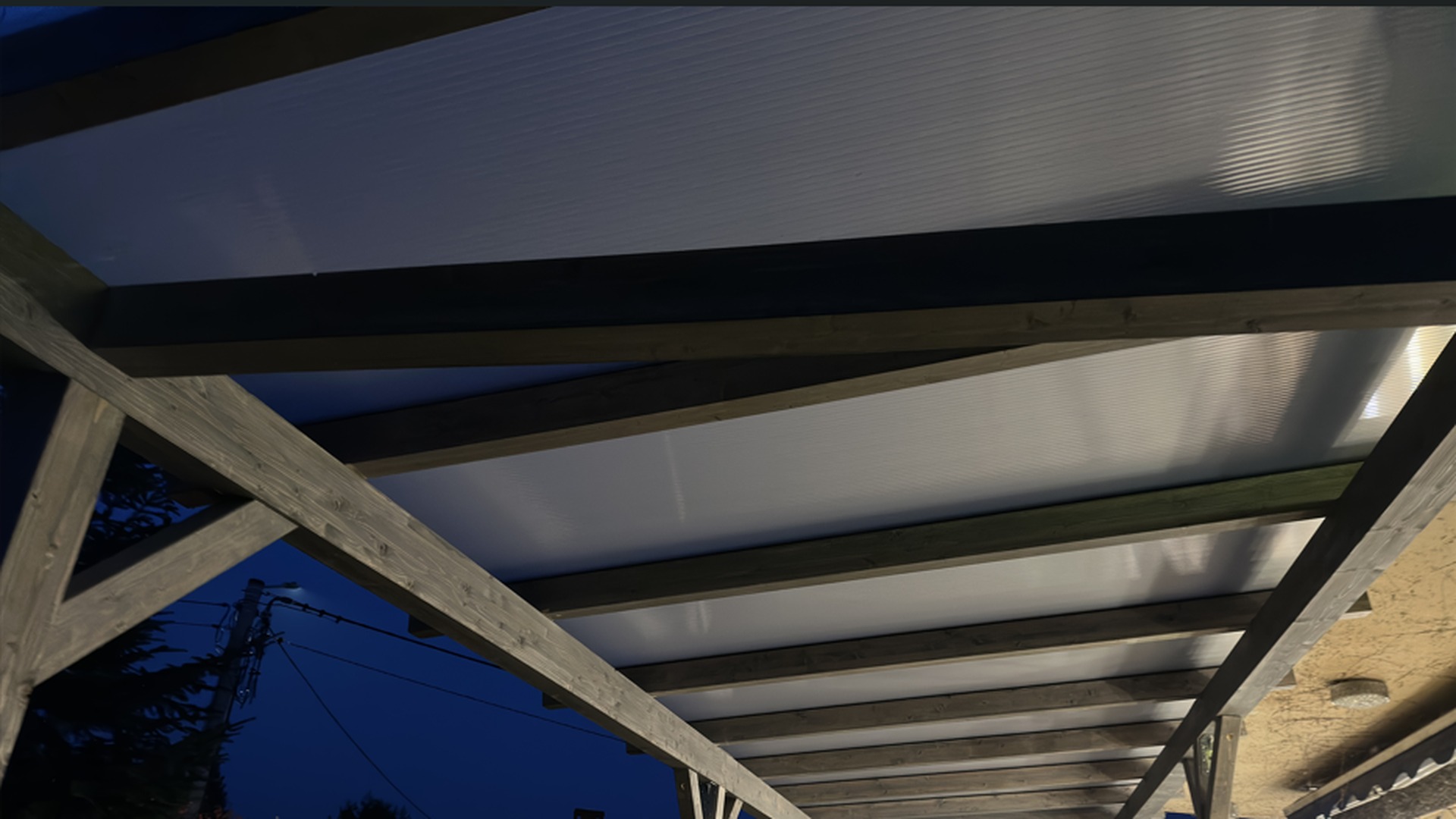 cb3af00c-7b62-4d72-a732-0e173de6dcca_1920x1080